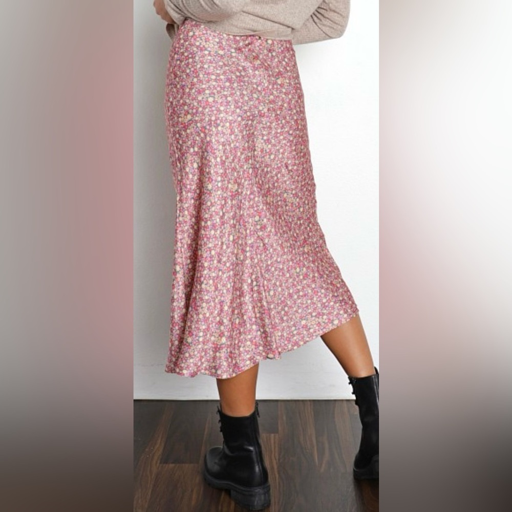 For love and lemons, Floral Satin Midi Skirt, Size XS - Picture 3 of 4